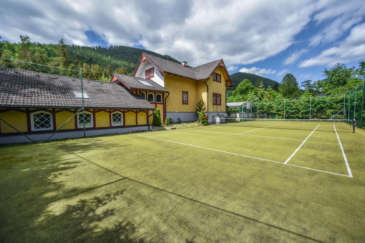 Vila Maria Hotel Tatranská Kotlina Eksteriør billede
